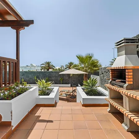 Villa Rosa By Villalia Playa Blanca